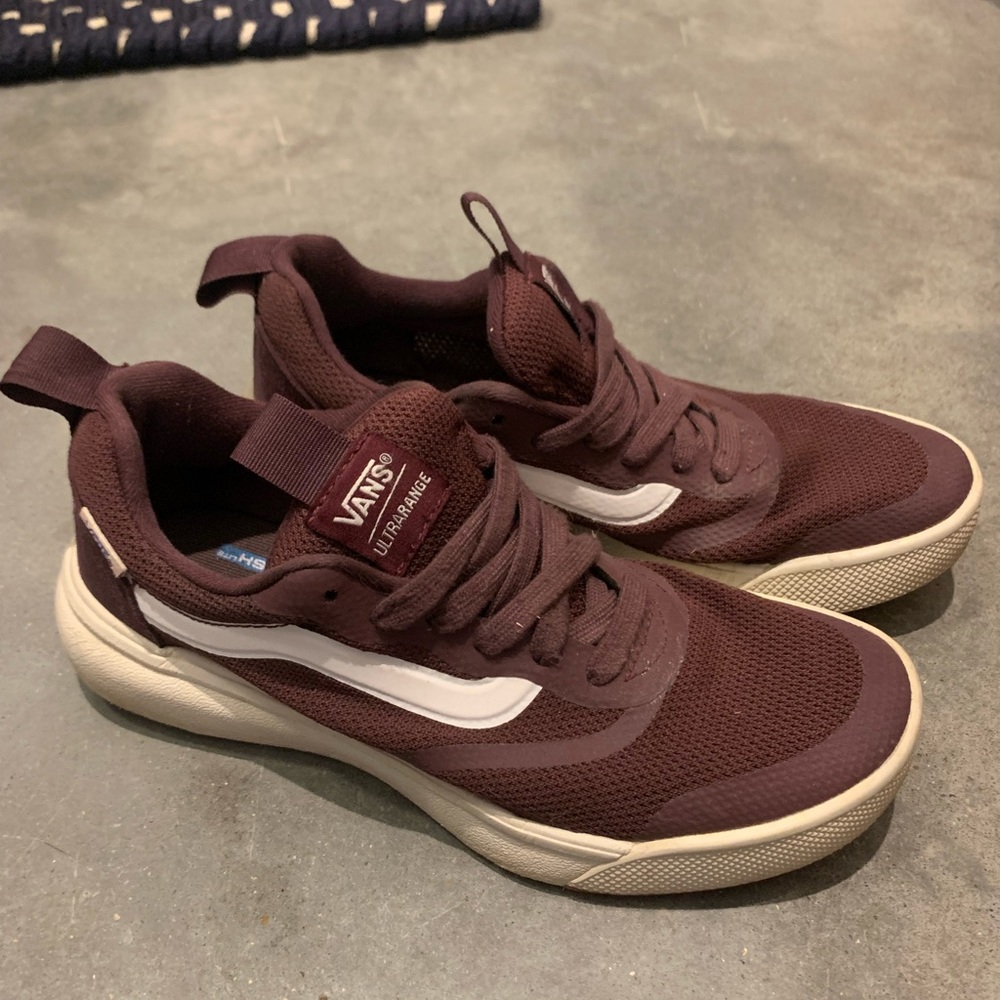 Vans Ultrarange size 7.5. Great used condition!